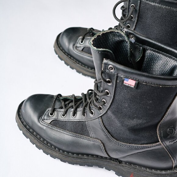 Danner Acadia 8" black boots - Picture 6 of 9